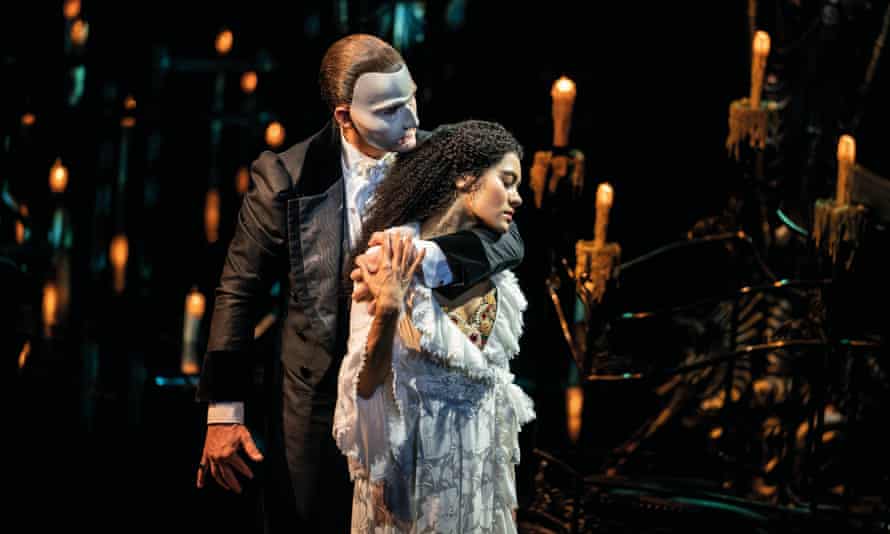 Lucy St Louis with Killian Donnelly in The Phantom of the Opera.