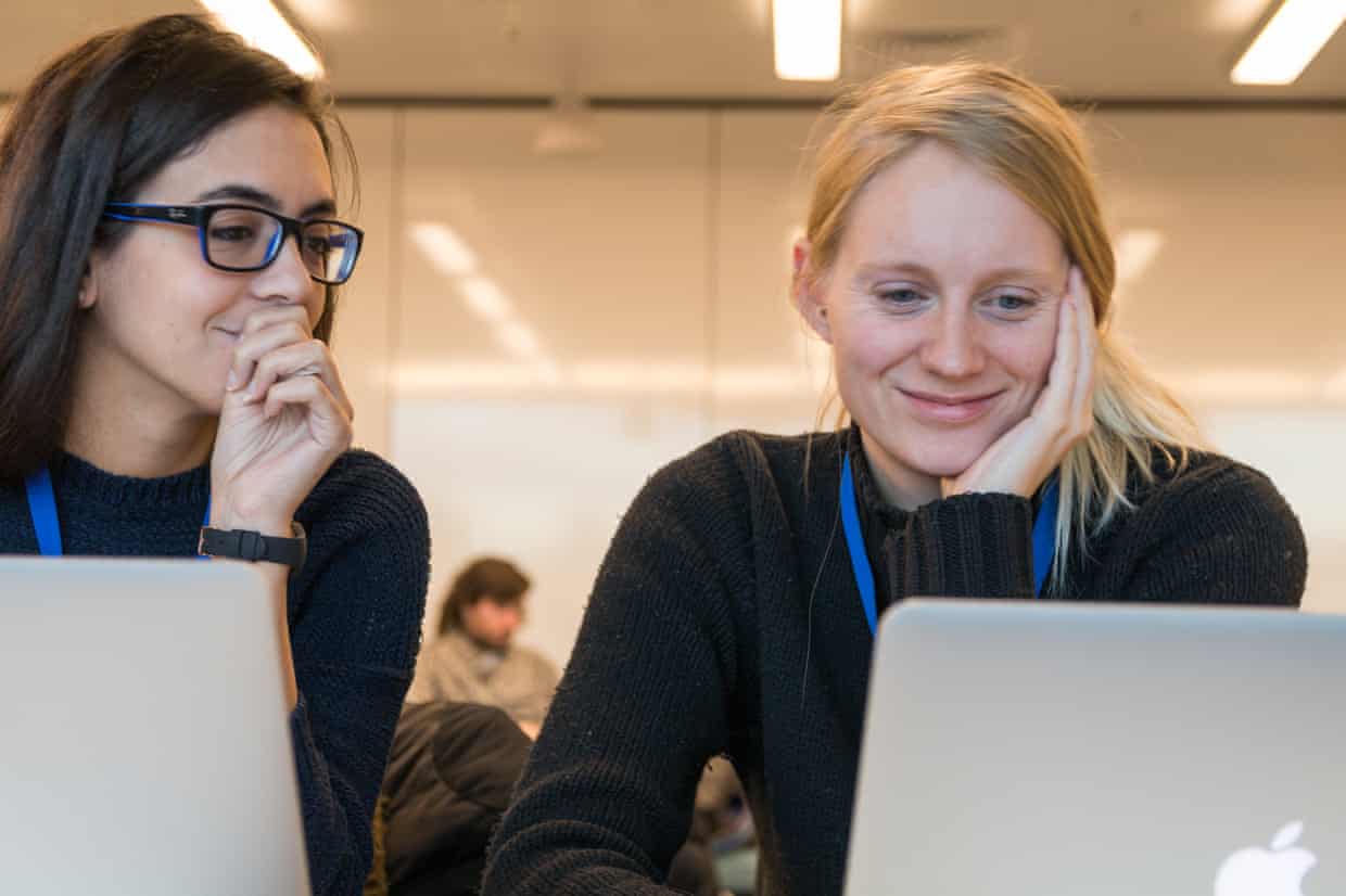 Dina and Emma worked together to solve problem of snippets going out of date.