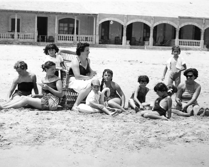 Families fight to save decades-old Costa Blanca beach-home idyll from demolition