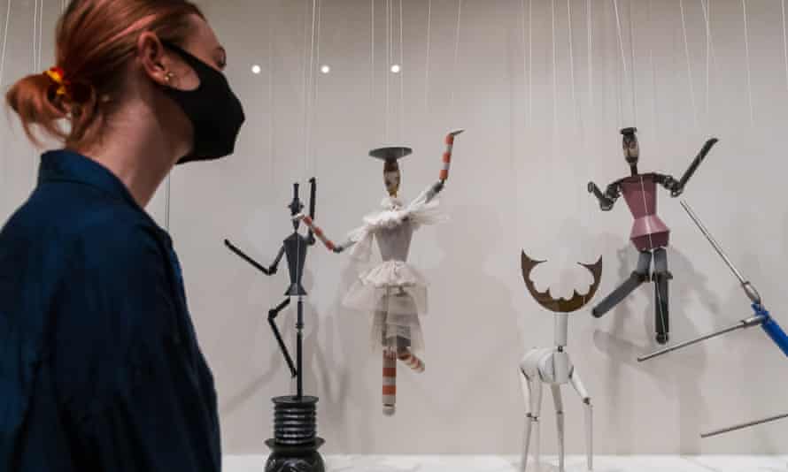 Marionetas y títeres en la Tate Modern.