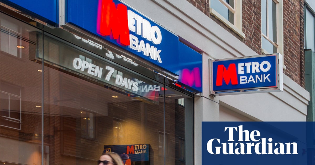 Metro Bank investors urged to reject executive pay report