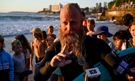 Australian former professional surfer Blake Johnston has broken the record for the world's longest surf session at Cronulla beach.