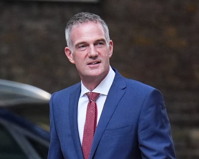 Reshuffle of junior ministers raises fears over future of Labour’s workers’ rights bill