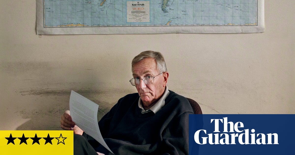 Cover-Up review – atrocity exposer Seymour Hersh, journalist legend, gets a moment in the spotlight
