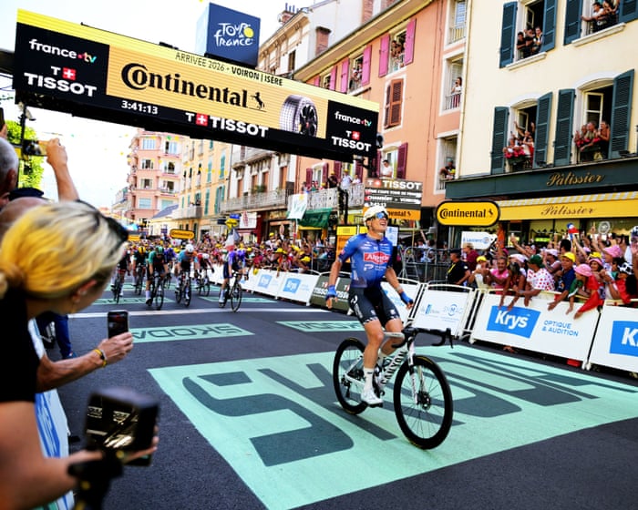 Tour de France 2026: Jasper Philipsen wins stage 17 as Adam Yates struggles with illness – as it happened