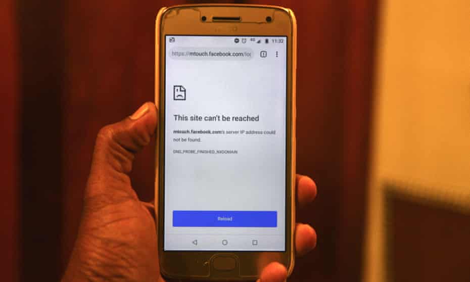 A mobile browser unable to connect to Facebook after Sri Lanka’s government shut down the platform in response to unrest following the Easter Sunday attacks