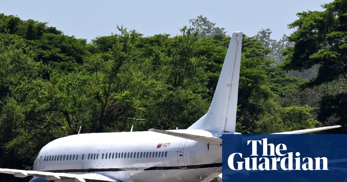 Caracas releases 10 Americans as Venezuelans freed from El Salvador jail