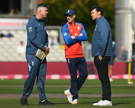 Kevin Pietersen, Harry Brook and Stephen Fleming.