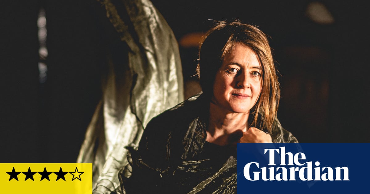 Karine Polwart’s Scottish Songbook review – from Big Country to John Martyn