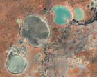 Menindee Lakes water levels drop to lowest in five years as experts warn of mass fish deaths