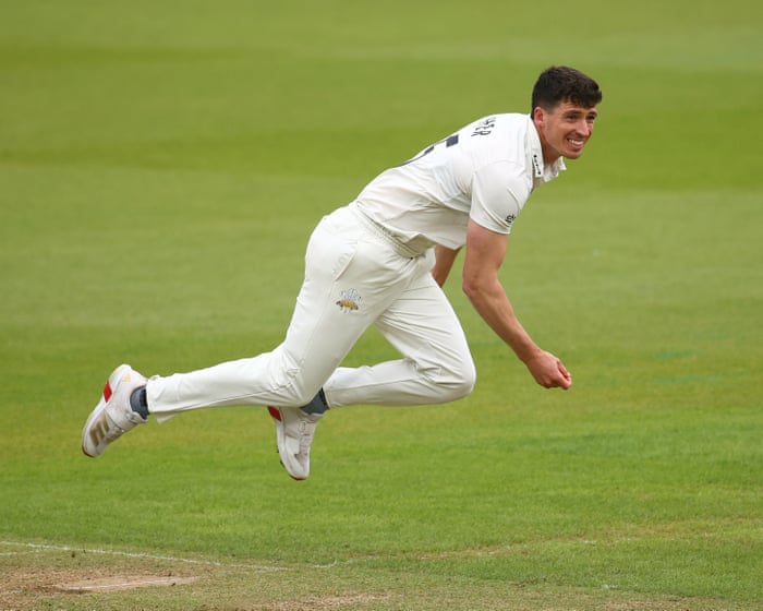 Surrey v Hampshire, day four: county cricket news and updates – live