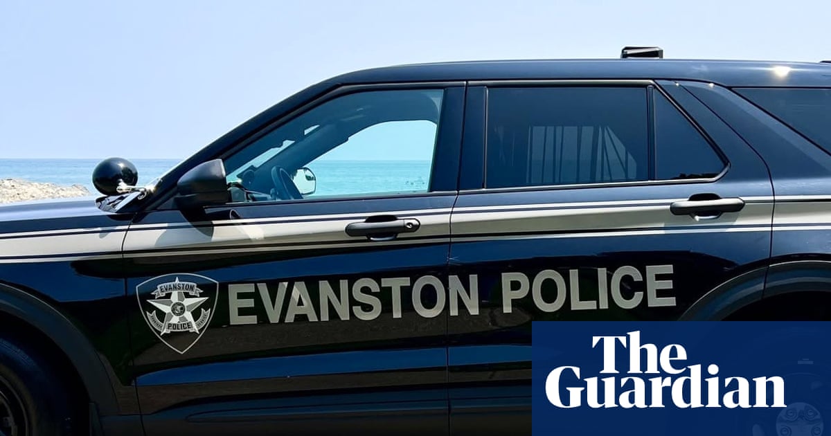 Illinois authorities investigate possible ICE wounding of US citizen
