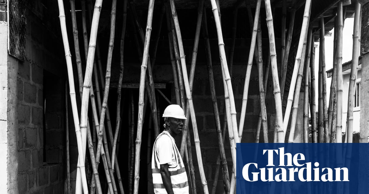 Beware of 419!': how a playwright delved into Nigerian scams and what it taught him about money