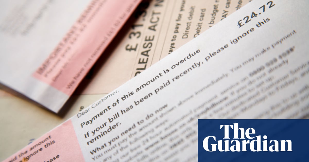 Fifth of UK households now have ‘negative disposable income’