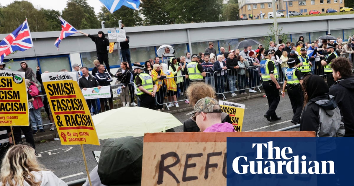 Rats, overcrowding and malnutrition common at UK asylum hotels, report finds