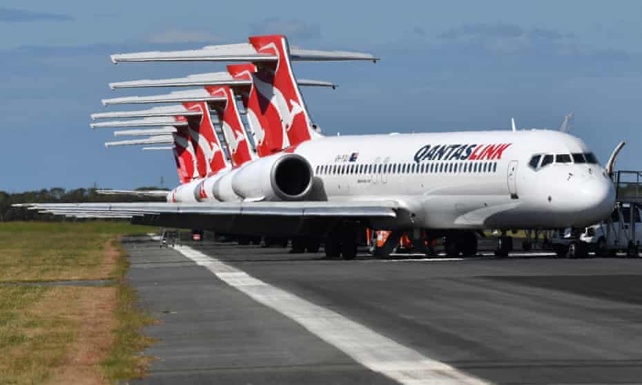 Qantas planes grounded at Brisbane airport