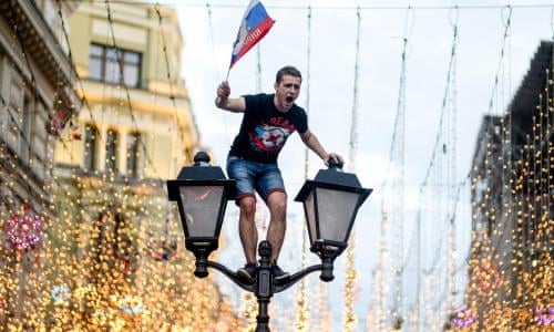 MotorbåDs Kort A wild night: Russia win and Moscow parties as never before MotorbåDs Kort