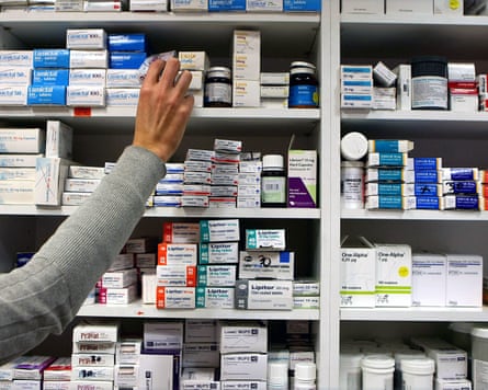 A support successful a pharmacy