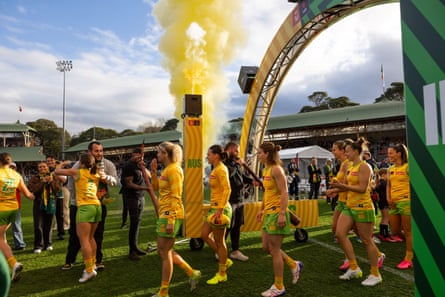 The Australian team make their way onto North Sydney Oval.