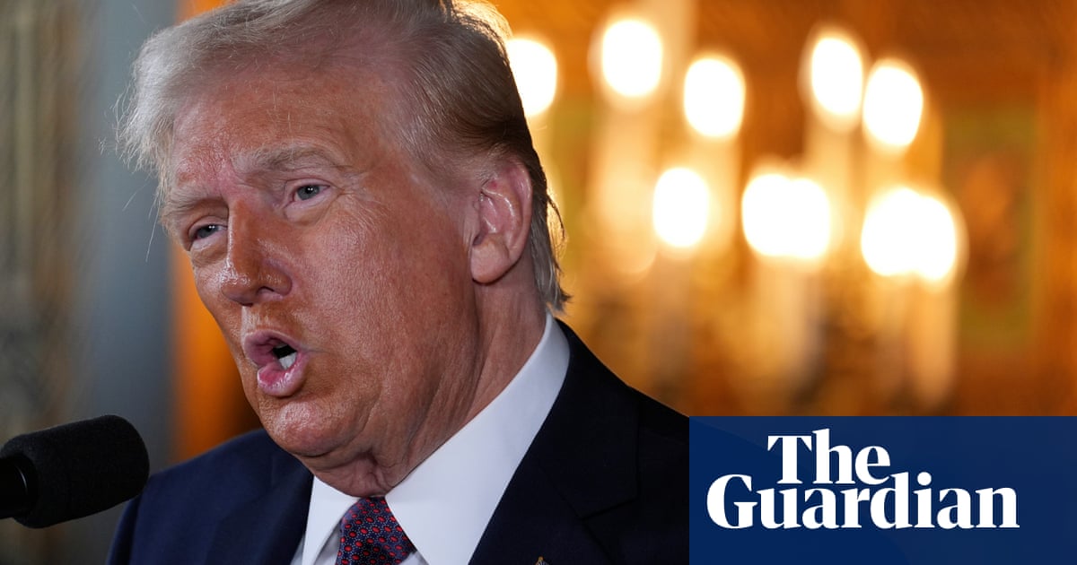 Trump considers mentioning nationwide financial emergency to impose price lists Trump considers mentioning nationwide financial emergency to impose price lists
