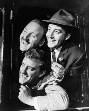David Lodge, Bernard Cribbins and Peter Sellers in Two Way Stretch, 1960