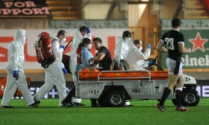 Justin Tipuric gets off on a motorized stretcher
