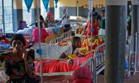 Expectant mothers lie on beds in the maternity ward of the Kalisizo general hospital in Uganda in 2017.