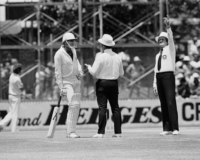 Memories of a first England Test in Perth: a terry towelling hat and Lillee’s aluminium bat | Brendan Foster