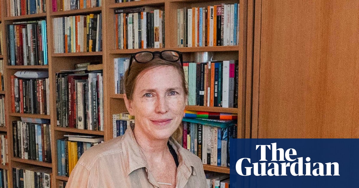 A Truce That Is Not Peace by Miriam Toews review – a memoir of great scope and intimacy