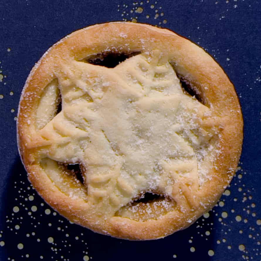An Aldi Specially Selected all-butter mince pie