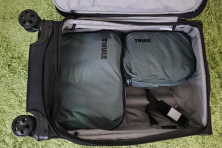 A photo of Thule Compression Packing Cube
