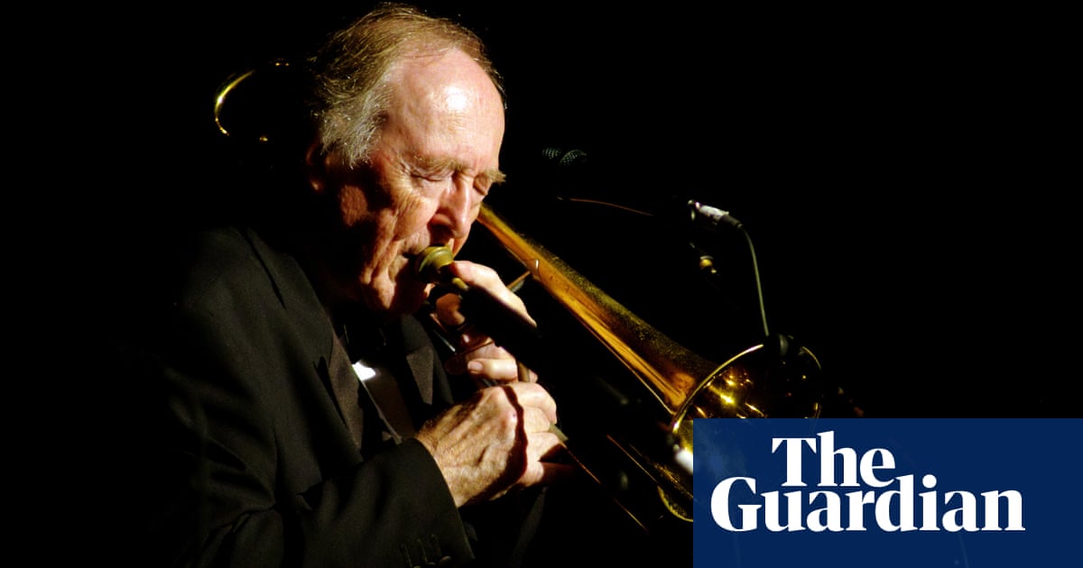 Chris Barber, British trad jazz bandleader, dies aged 90