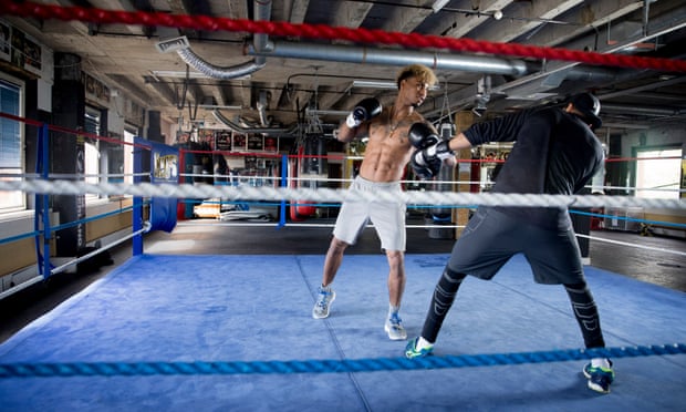 Farwaz training at Stonebridge boxing gym in north London in 2018