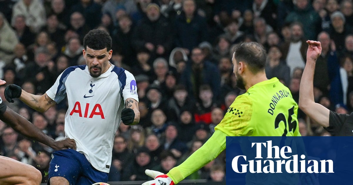 Familiar tale of two halves haunts Manchester City as Spurs find belated resolve | Jonathan Wilson