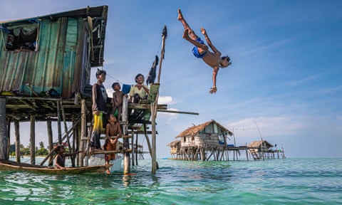 Nomads of the sea: stateless Bajau face up to a future on land – photo essay | Global development | The Guardian