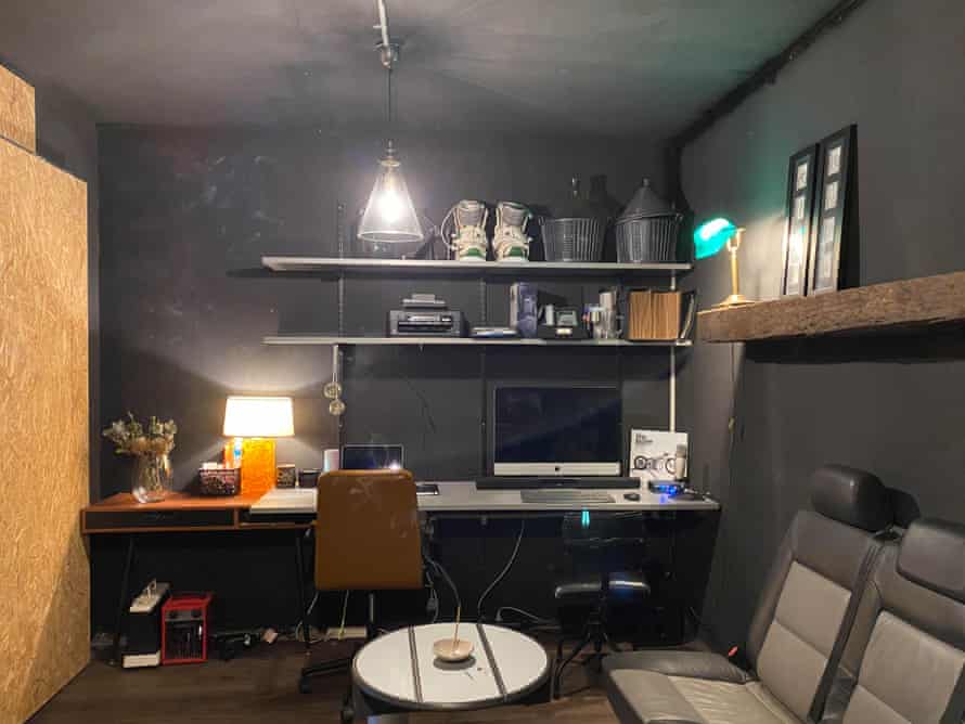 Zui Duckers’ garage home office, created during lockdown