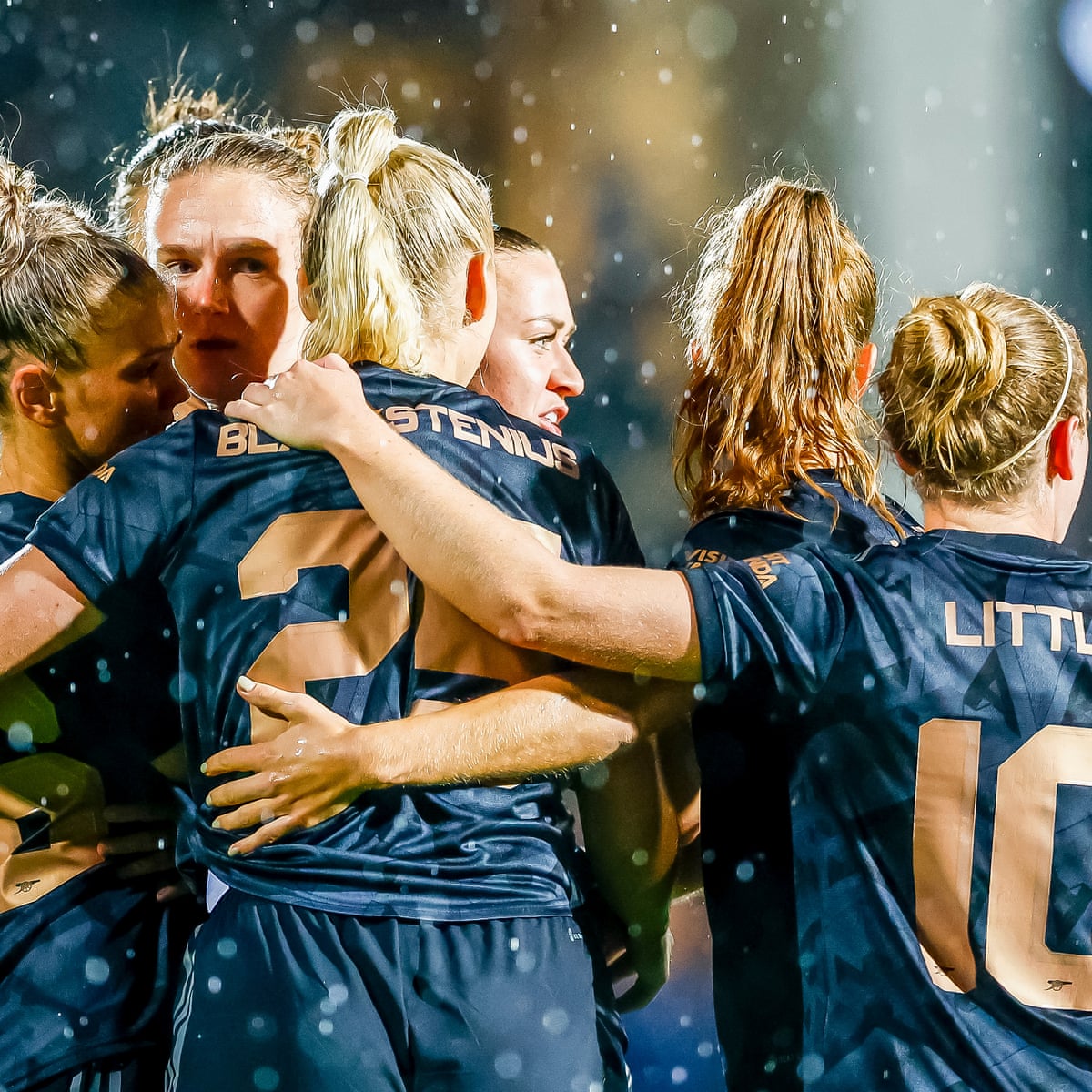 Arsenal and Chelsea prove WSL success in Women's Champions League