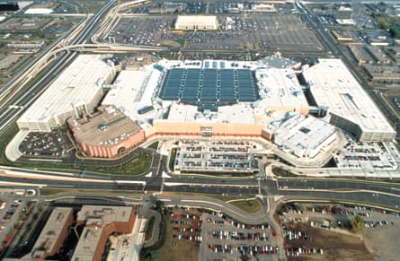 Aerial view of the Mall of America, Bloomington, Minnesota.
