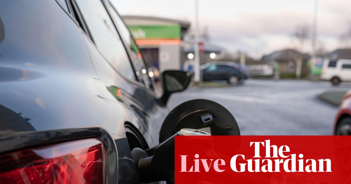 UK inflation expected to accelerate as fuel and electronics costs rise