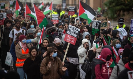 Pro-Palestinian march by students in London