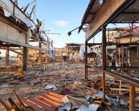 Un edificio destruido: el café Al-Baqa en el paseo marítimo de la ciudad de Gaza.