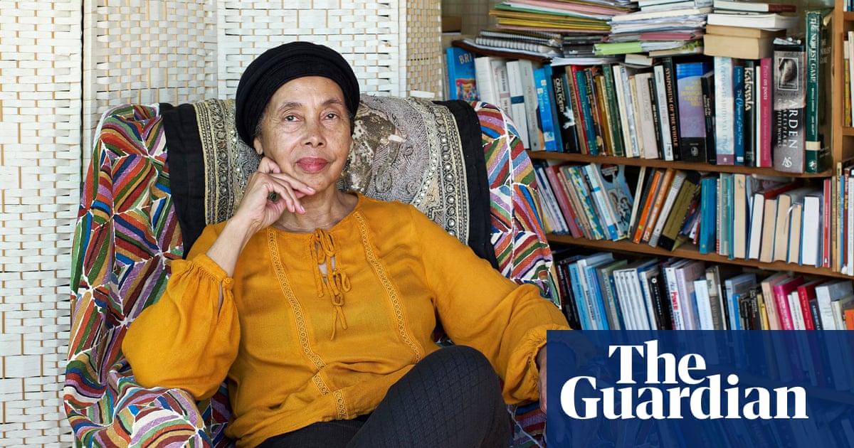 Grace Nichols’ ‘pioneering voice’ wins her Queen’s gold medal for poetry