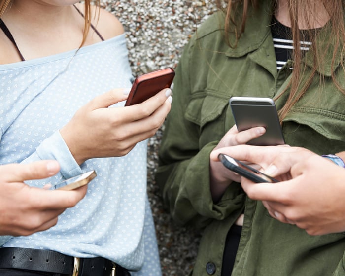 Meta agrees to make sweeping changes to apps for teens