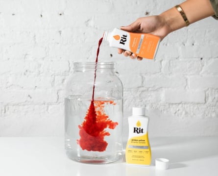 Rebecca Van Amber, a textile scientist at RMIT University recommends Rit Dye for at home projects.