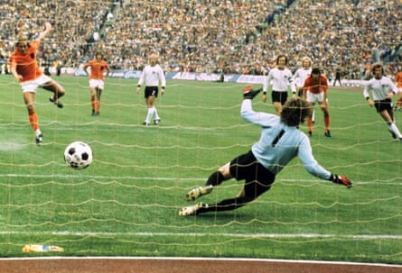 Johan Neeskens lashes the ball past West Germany goalkeeper Sepp Maier to score the opening goal in the 1974 World Cup final