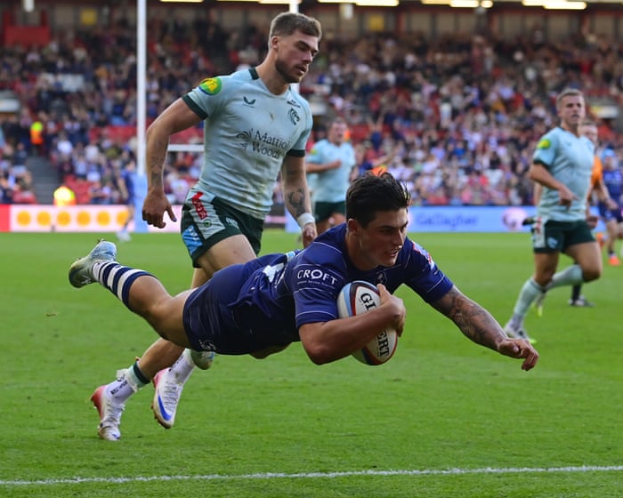 Rees-Zammit scores on Prem debut for Bristol as they ease to win over Leicester