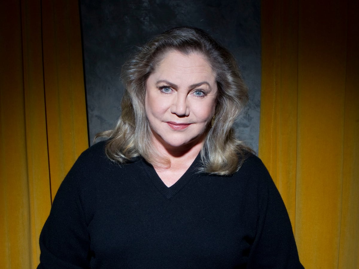 Kathleen Turner Decades After Body Heat I Am Still Referred To As A Sexual Icon Life And Style The Guardian