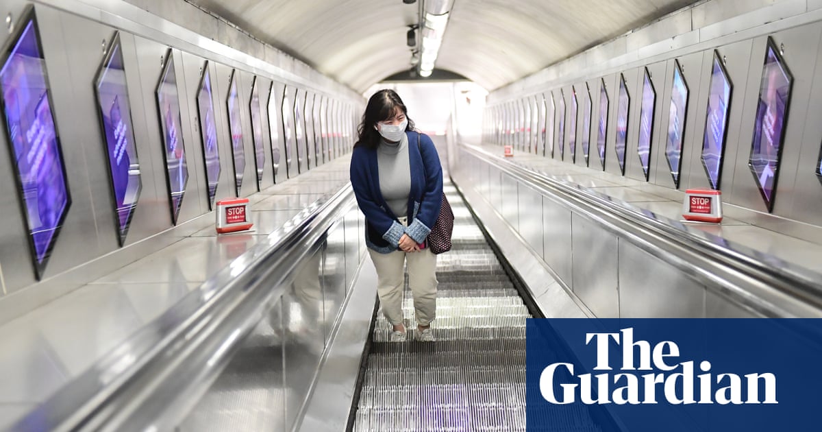 Coronavirus: how do Italy and the UK compare? thumbnail