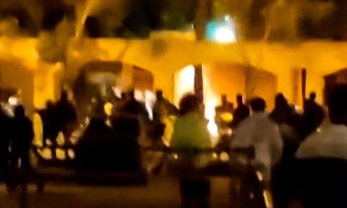 Protesters set fire