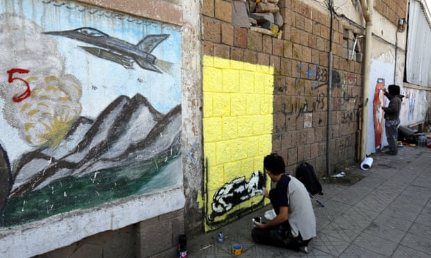 Anti-war graffiti in Sana'a